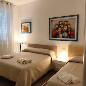 Il Centro , Bari Italia