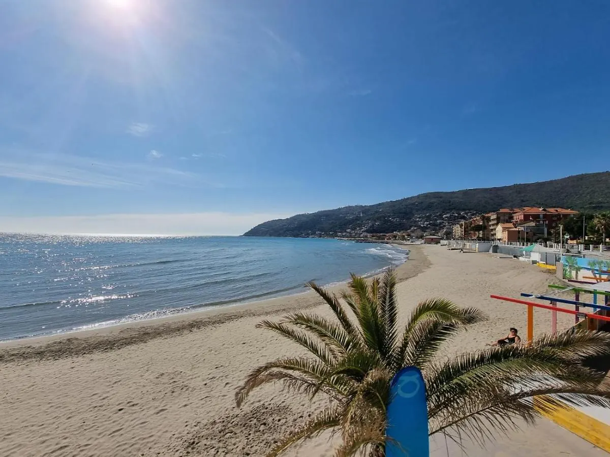 Bbking Mimosa Casa Vacanze Marina dʼMarina dʼAndora