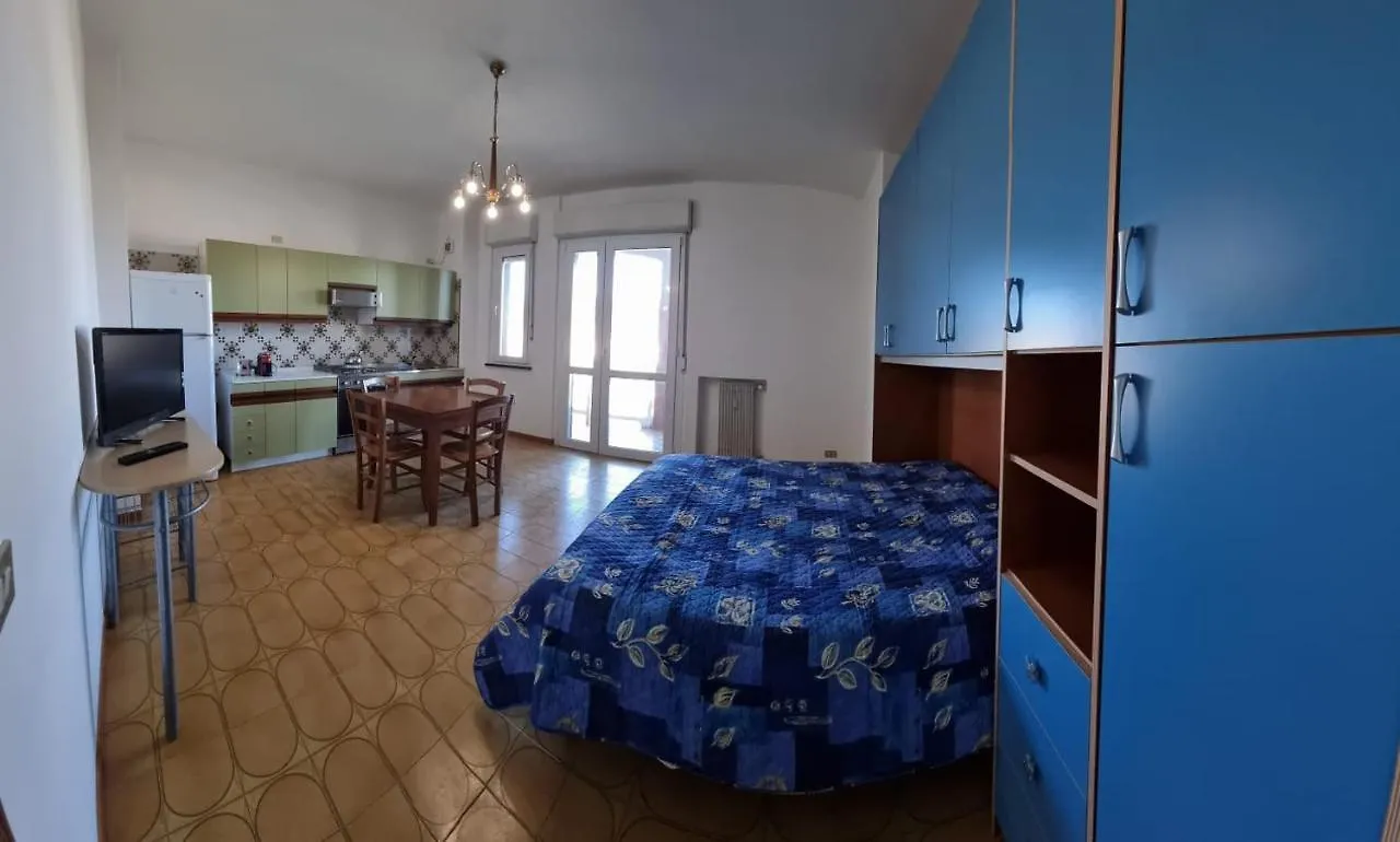 Bbking Mimosa Casa Vacanze Marina dʼMarina dʼAndora Italia